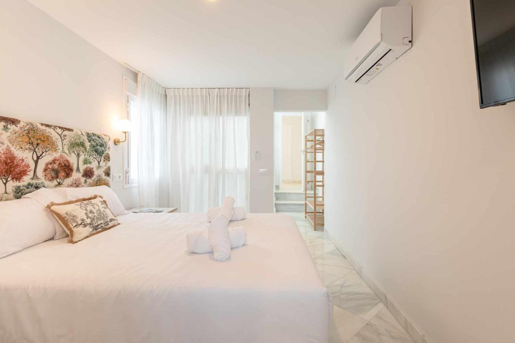 Isg Apartments Cuna Siviglia Esterno foto