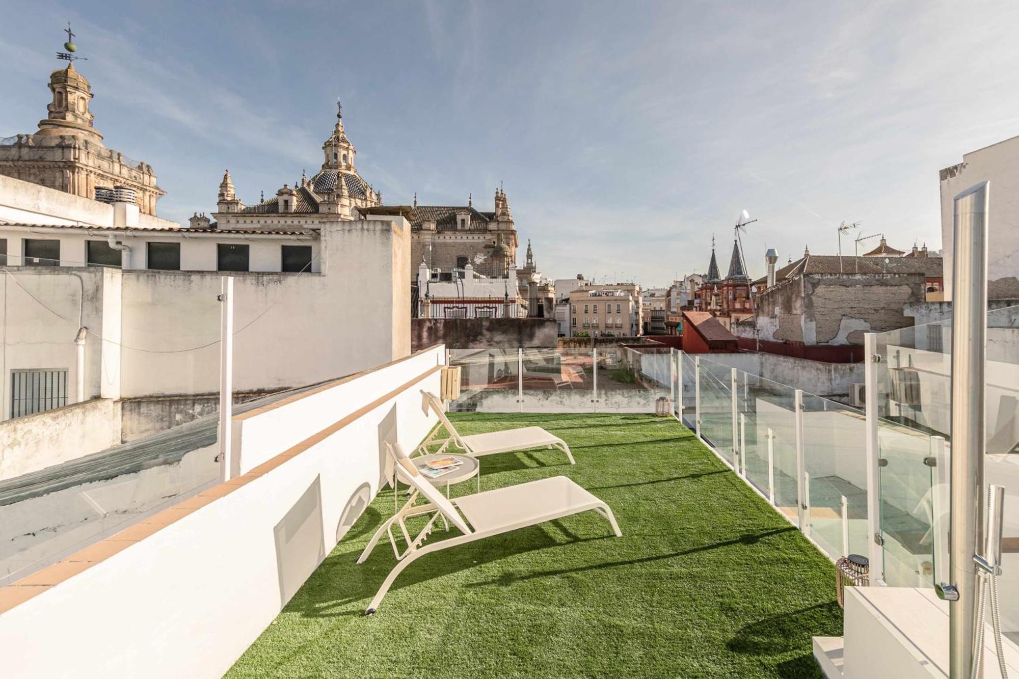 Isg Apartments Cuna Siviglia Esterno foto